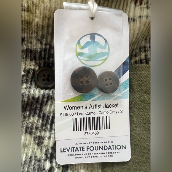 NWT Women's Leaf Camo Corduroy Artist Jacket - Picture 6 of 10